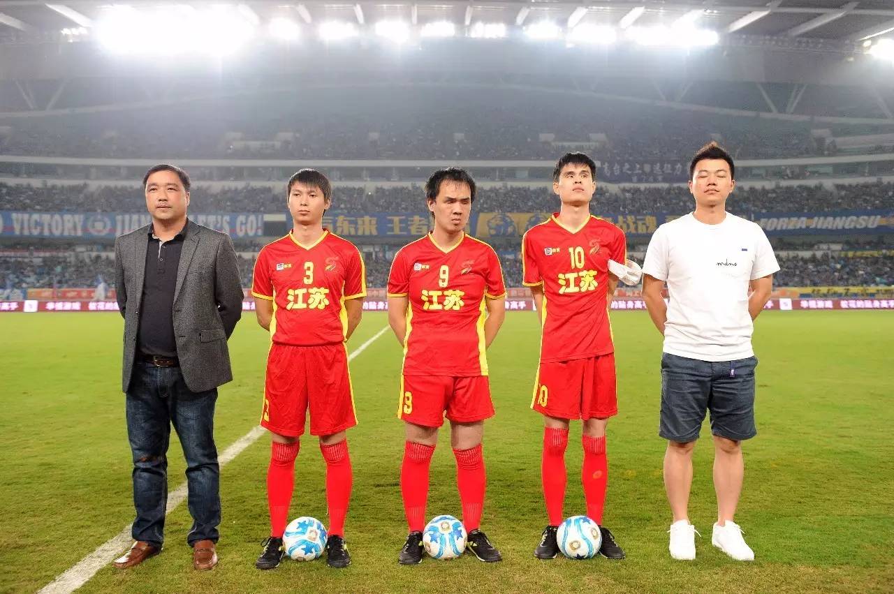 队报法国海外球员欧冠之夜：射手盛宴（队报聚焦法国旅欧球员欧冠之夜：锋线狂欢）